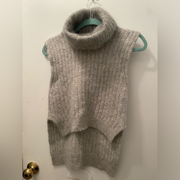 NWOT 3.1 Philip Lim|| Sleeveless Mohair Turtleneck Sweater, Wool, Alpaca Small - Picture 5 of 10